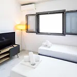 Domus