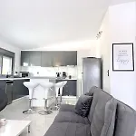Domus * エルミオニ