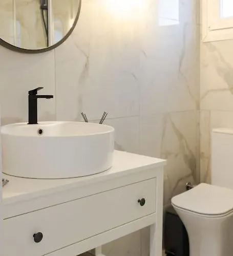 Domus 埃尔米奥尼