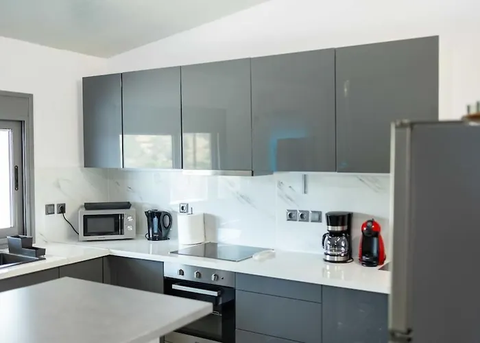 Domus * 埃尔米奥尼